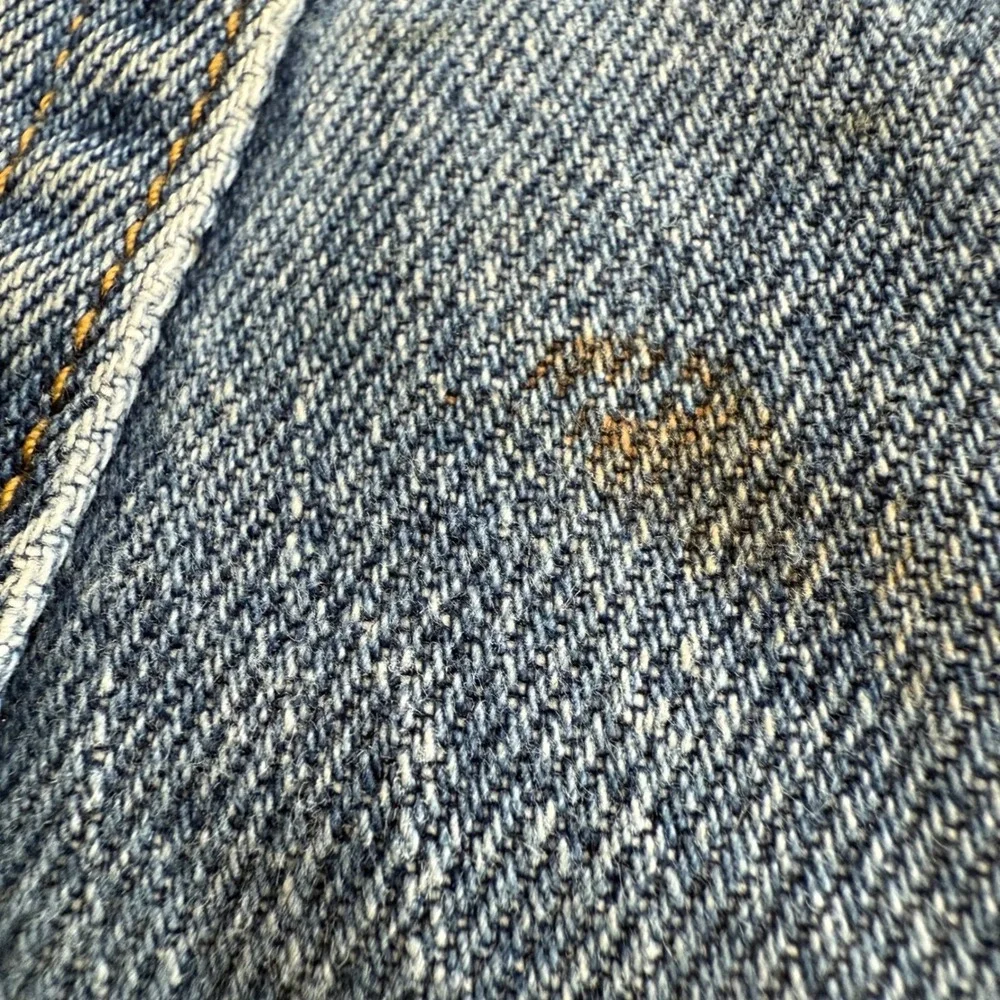 Levi's‎ 550 Relaxed Fit Jeans Men's W38 L32 (38x31) Light Wash Denim Distressed